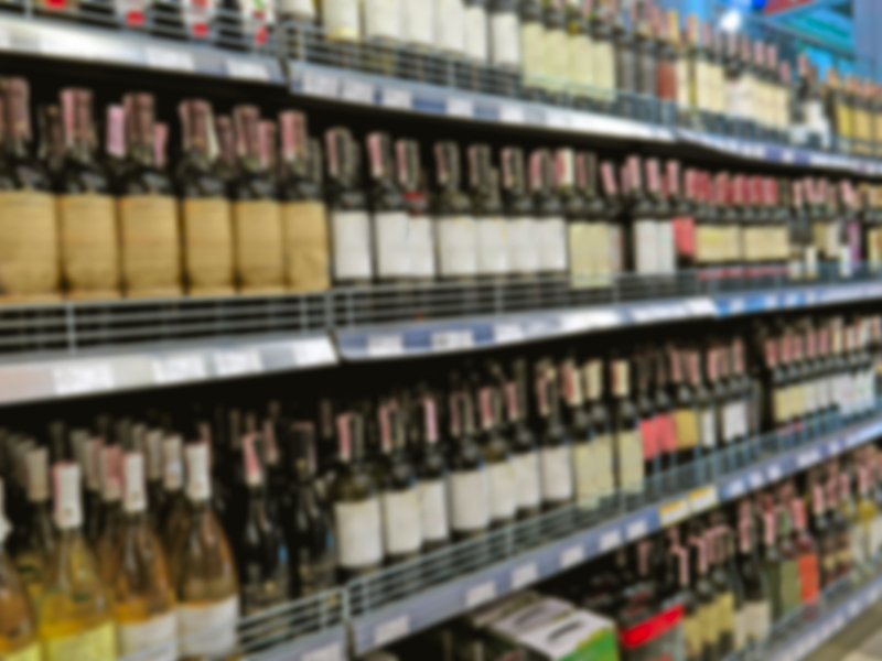 Advantages of SpringLoaded Shelf Management Systems for Retail Stores